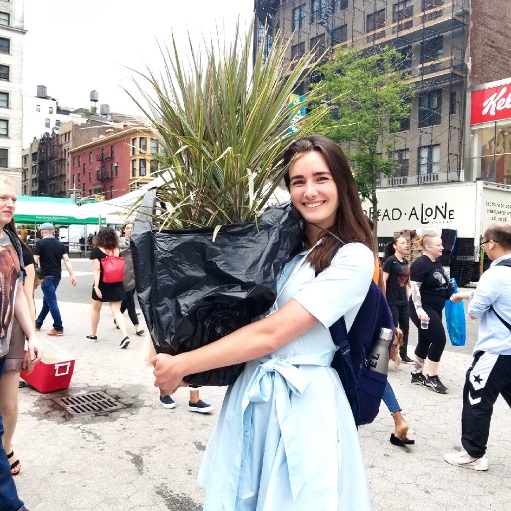 Meet your Posher, Madeline